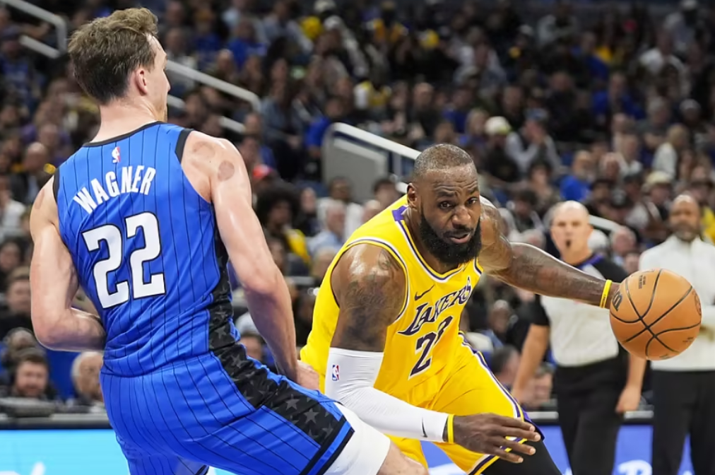 关于魔术绝杀湖人B队，丹尼·格林关键制胜的信息