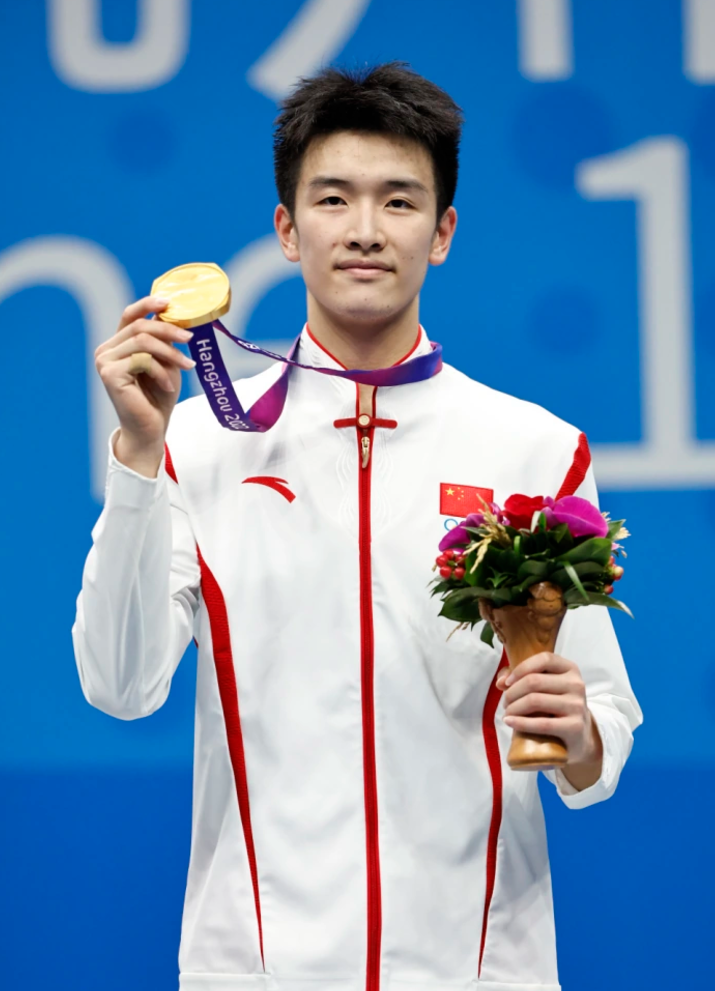 海口海鹏客场比赛抢得三分，斩获胜利