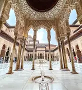 格拉纳达意气风发，向前进发