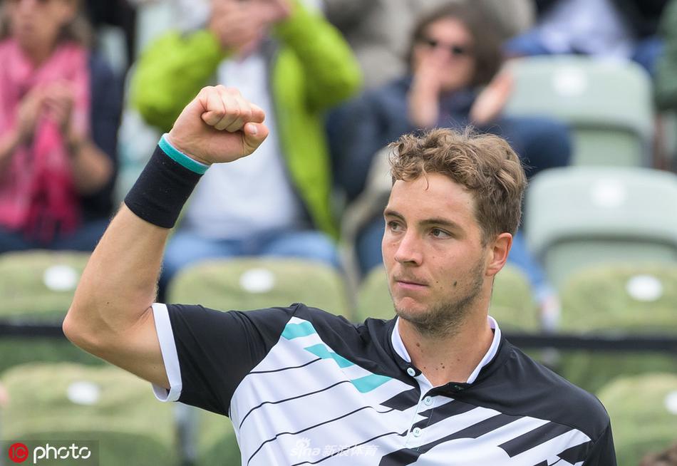 斯图加特陷入三连败,降级形势堪忧的简单介绍 斯图加特陷入三连败,降级形势堪忧的简单介绍