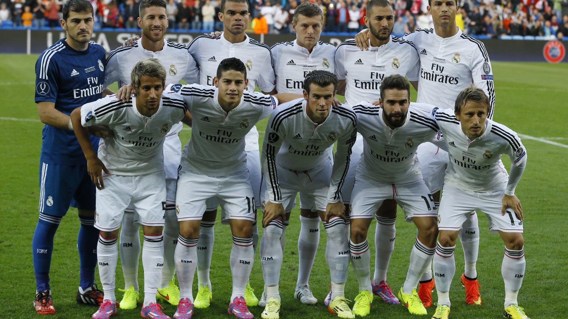 孤狼的咆哮，黄喜灿扛起狼队，那不勒斯强压葡萄牙的战术启示